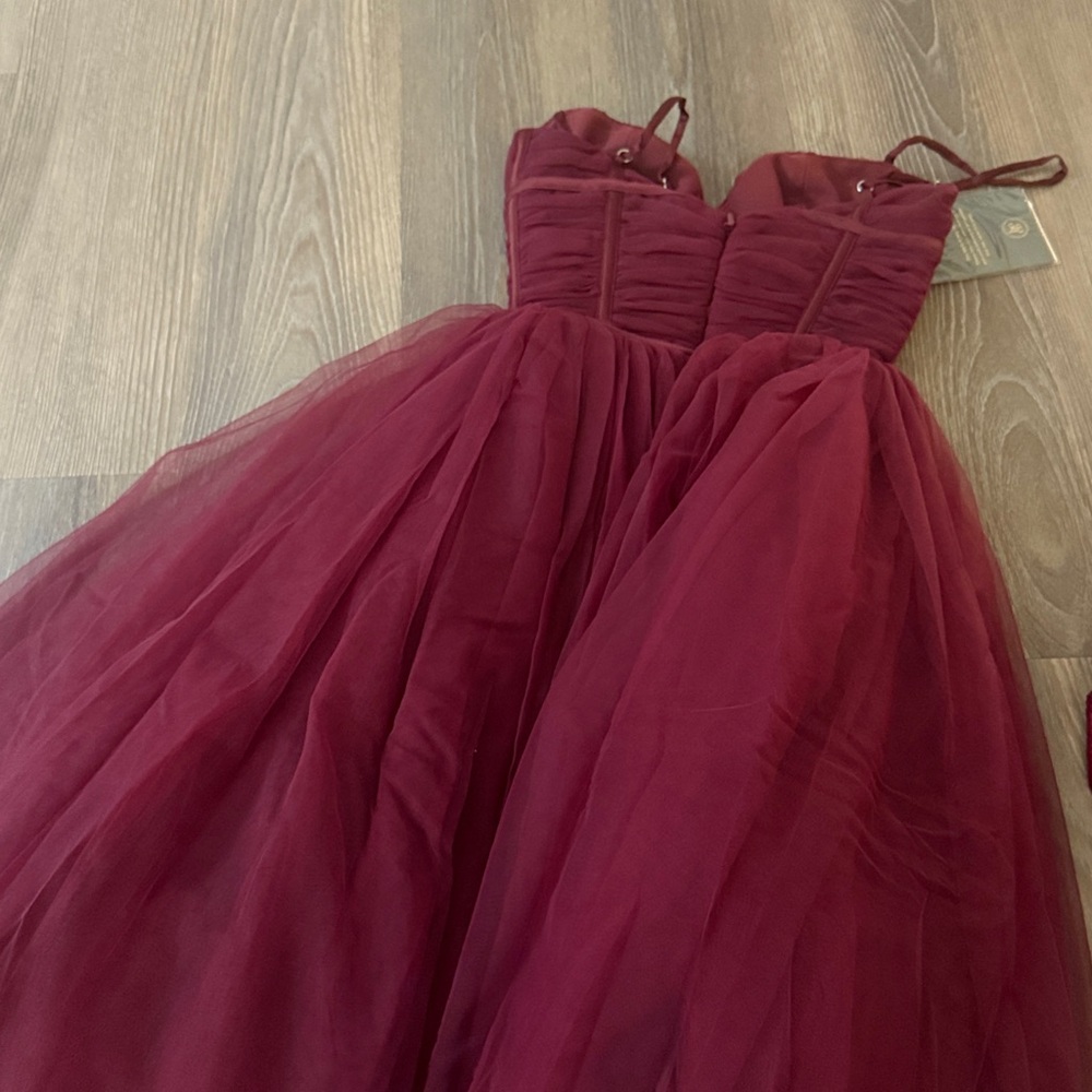 NWT HOUSE OF CB Countess cabernet tulle midi dresst - Picture 12 of 12